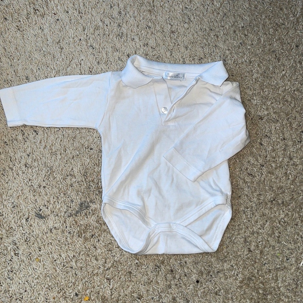 White collard baby shirt